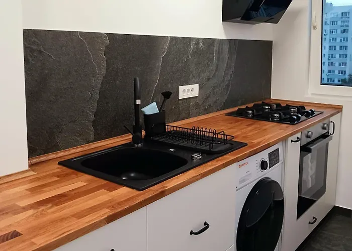 Up In Apartament Bucureşti